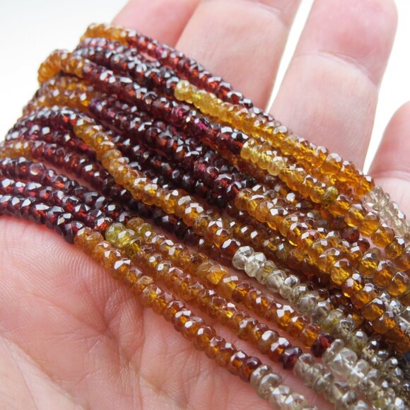 Silver Garner Peridot Citrin 500 CARAT 7 Strands Necklace - Picture 8 of 9